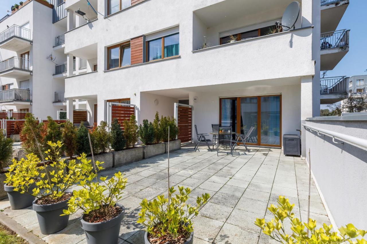 Family Apartment Magic & Sea With Terrace By Noclegi Renters Świnoujście Exteriör bild